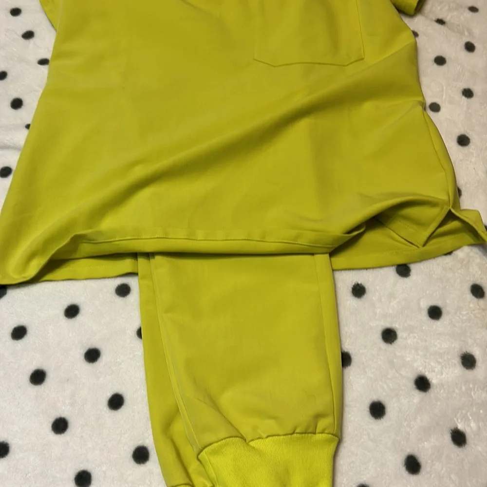 Small size - Picture 3 of 5